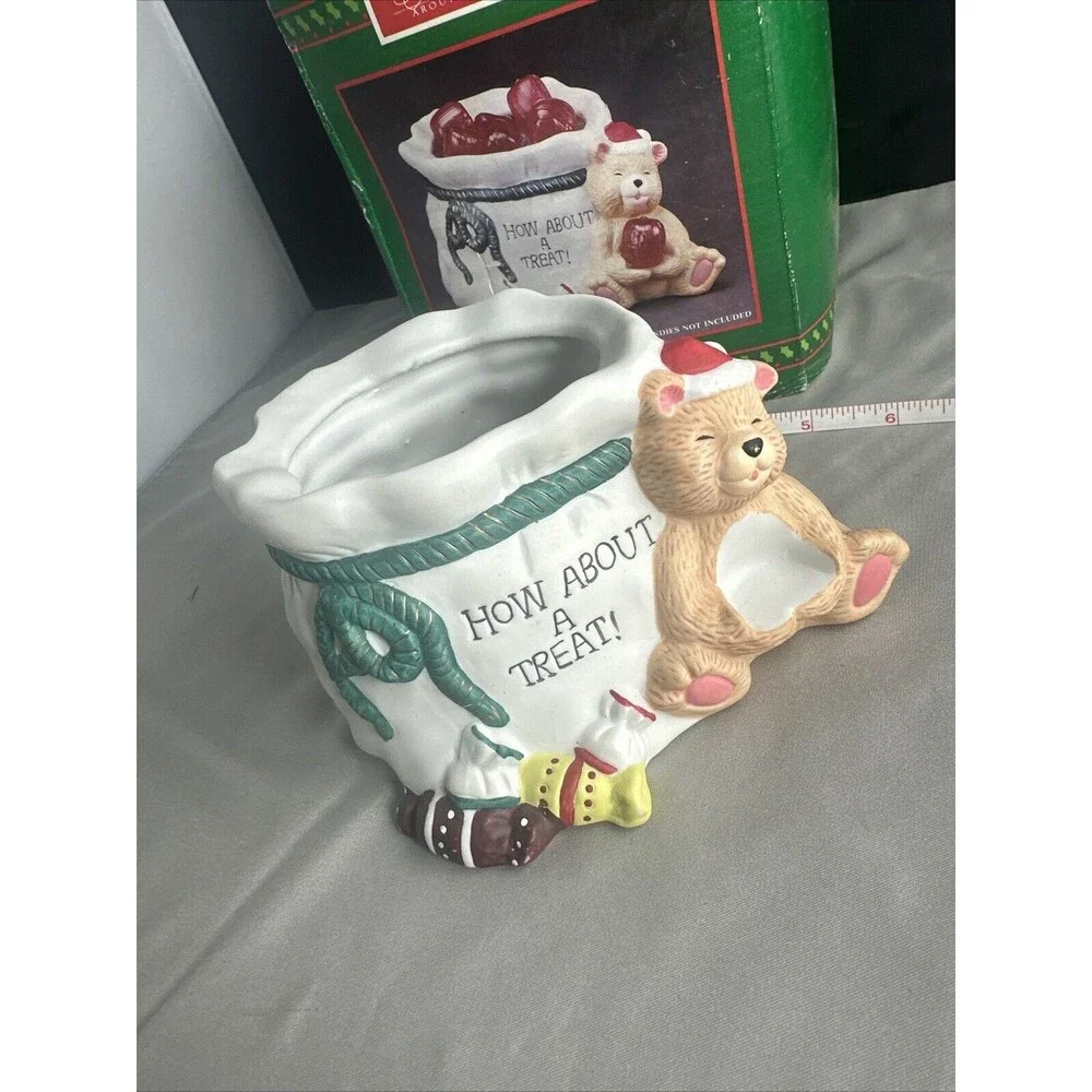 House Of Lloyd Christmas Around The World A Treat For The Holidays Candy Bowl